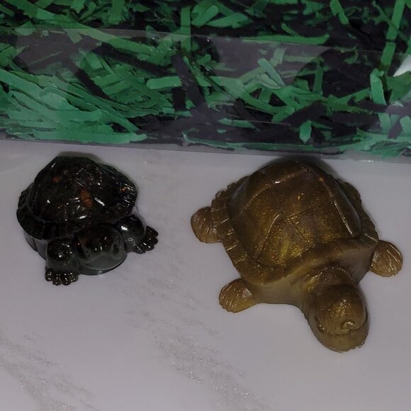 TURTLE 4PC SET ANIMAL EPOXY RESIN FIGURINES NEW CRIDDER'D WOODLAND - Picture 1 of 4